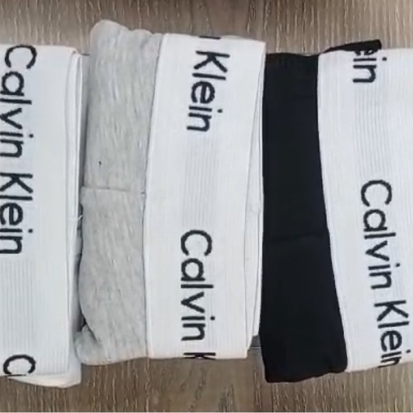 Pack of 3 - Calvin Klein Men's Cotton Stretch Underwear Trunks Boxer Shorts - Picture 3 of 3